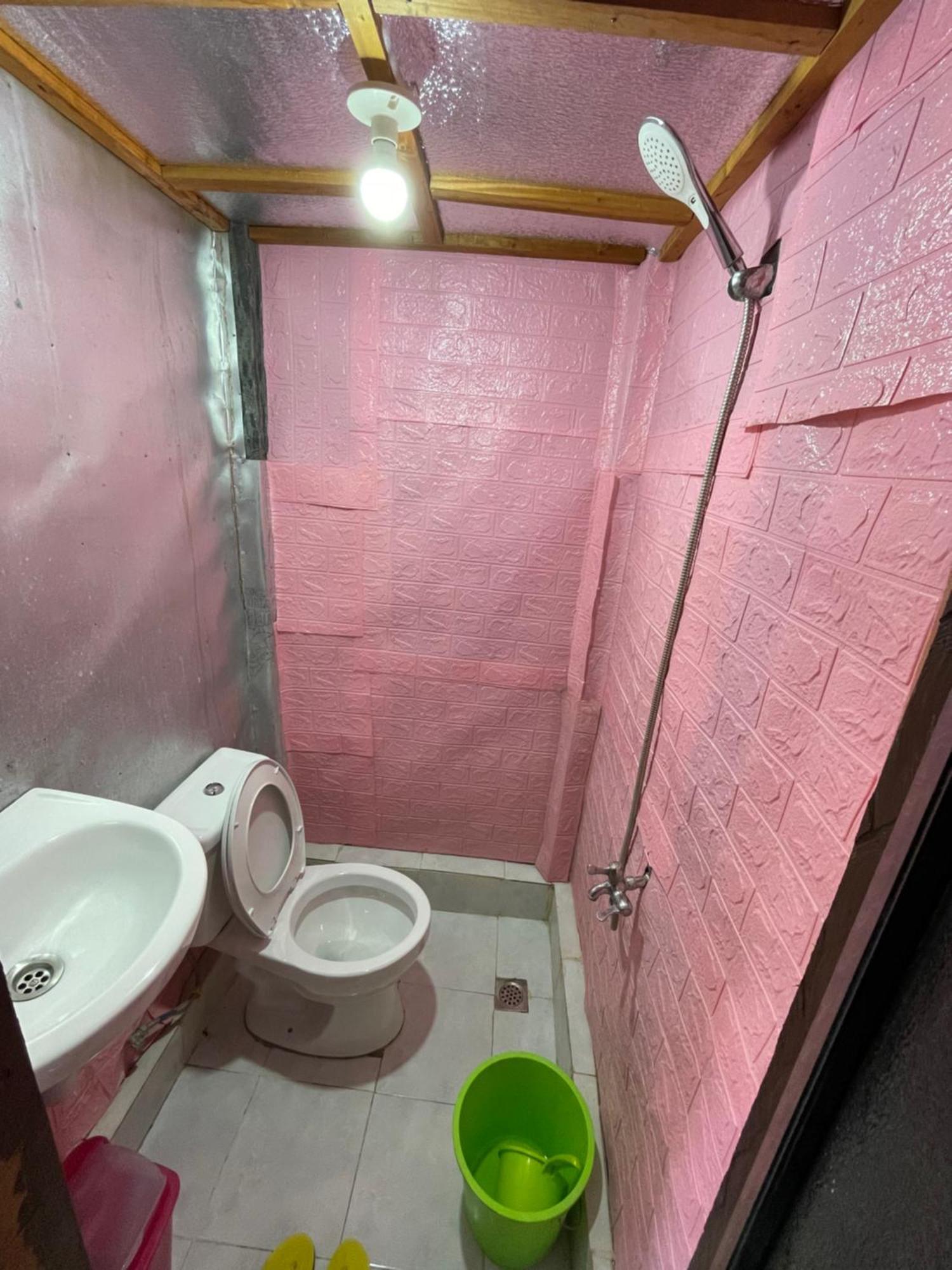 Fely'S Homestay Batuan Exterior photo